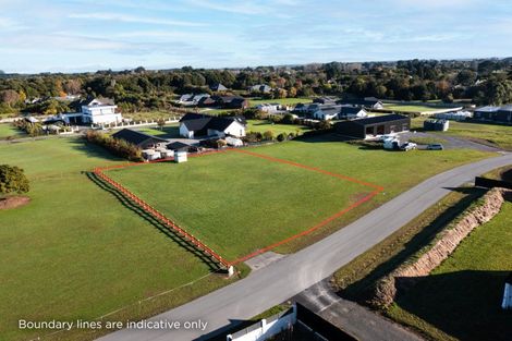 Photo of property in 48 Ochail Way, Otatara, 9879