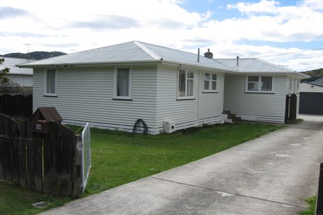 Photo of property in 28 Karaka Street, Wainuiomata, Lower Hutt, 5014