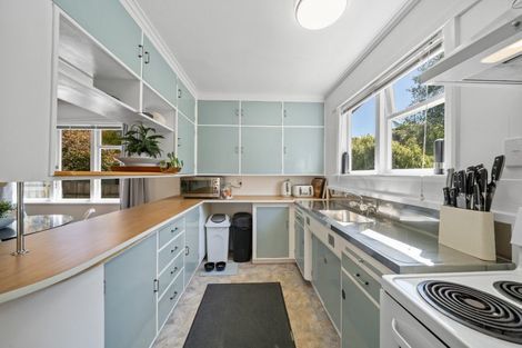 Photo of property in 273 Middleton Road, Glenside, Wellington, 6037