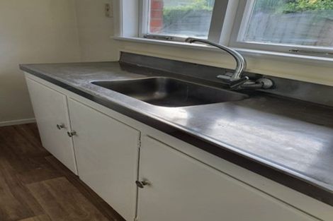 Photo of property in 2/7 Arawa Street, New Lynn, Auckland, 0600