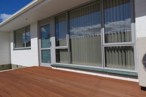 Photo of property in 2/28 Mona Vale Avenue, Riccarton, Christchurch, 8011