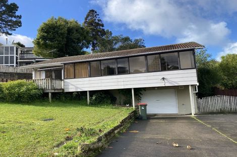 Photo of property in 5 Kama Place, Sunnynook, Auckland, 0620