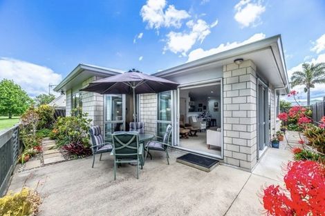 Photo of property in 45c Russley Drive, Mount Maunganui, 3116
