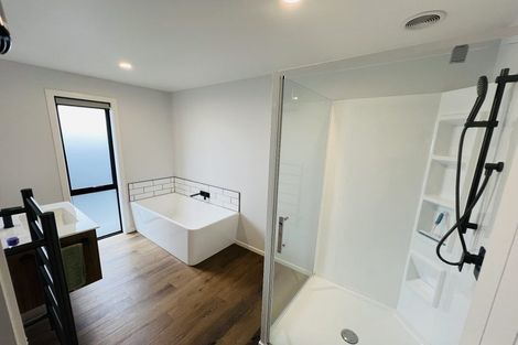 Photo of property in 42b Moeraki Road, Maoribank, Upper Hutt, 5018