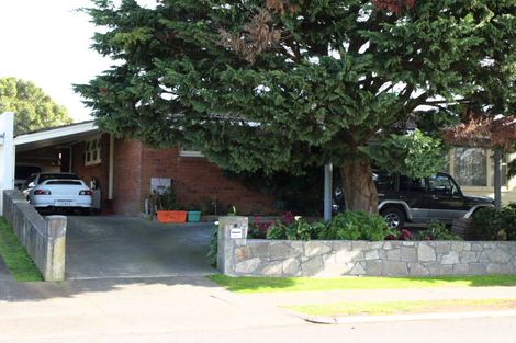 Photo of property in 62 Calthorp Close, Favona, Auckland, 2024