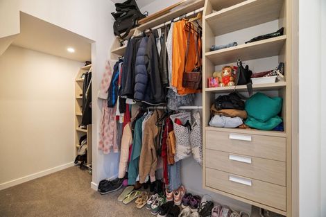 Photo of property in 4 Shallow Close, Jacks Point, 9371
