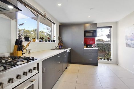 Photo of property in 2 Bayswater Crescent, Bromley, Christchurch, 8062