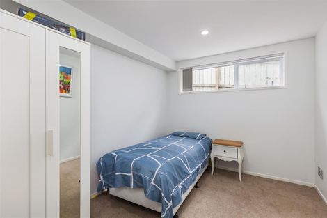 Photo of property in 92 Kaipatiki Road, Glenfield, Auckland, 0629