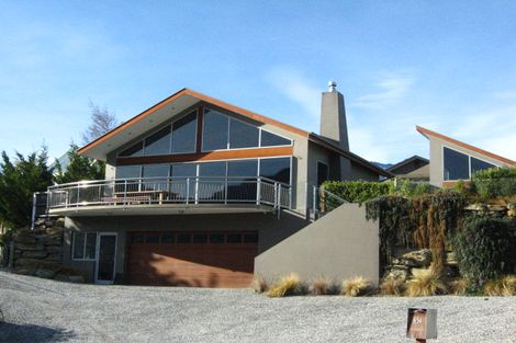 Photo of property in 654 Peninsula Road, Kelvin Heights, Queenstown, 9300