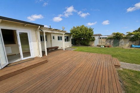 Photo of property in 1414 Woodstock Avenue, Mayfair, Hastings, 4122