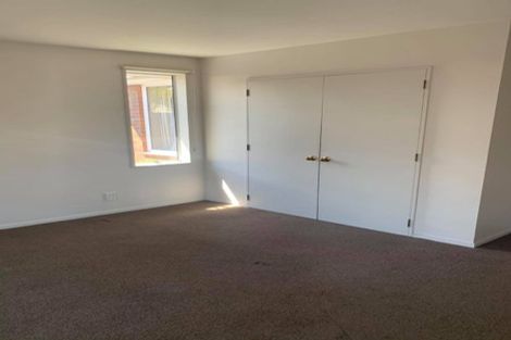 Photo of property in 1/32 Anglesea Avenue, Parklands, Christchurch, 8083
