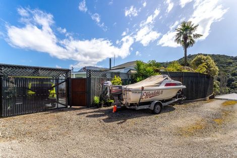 Photo of property in 25a Hampden Street, Picton, 7220