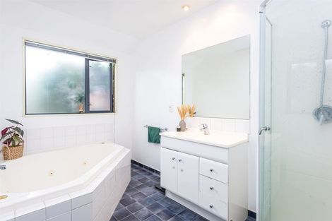 Photo of property in 4 Carew Common, Rolleston, 7614