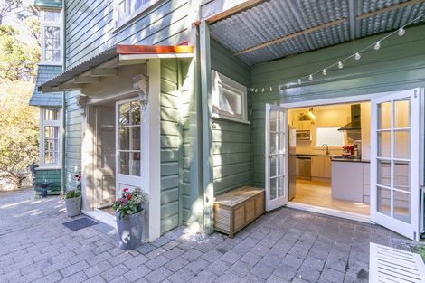 Photo of property in 80 Glenmore Street, Northland, Wellington, 6012