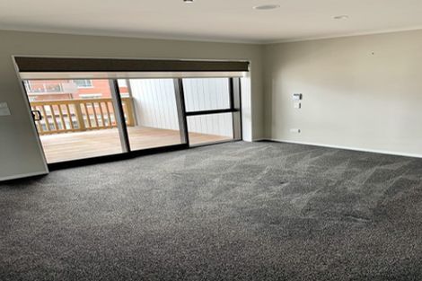 Photo of property in 215 Hobsonville Point Road, Hobsonville, Auckland, 0616