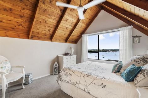 Photo of property in 1/34 Oruamo Place, Beach Haven, Auckland, 0626