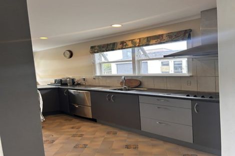 Photo of property in 2a Chapman Road, Te Atatu Peninsula, Auckland, 0610