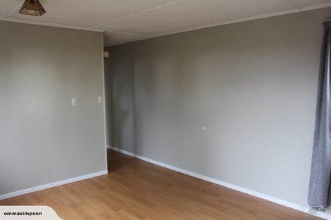Photo of property in 1/51 Deep Creek Road, Waiake, Auckland, 0630