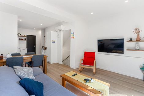 Photo of property in 10/72 Alfriston Road, Manurewa East, Auckland, 2102