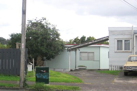 Photo of property in 41 West Coast Road, Glen Eden, Auckland, 0602