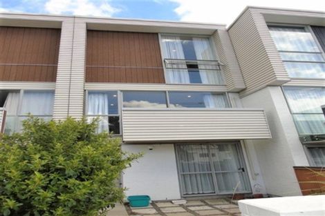 Photo of property in Altar Apartments, 10/120 Rintoul Street, Newtown, Wellington, 6021