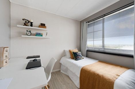 Photo of property in 37 Fraser Drive, Feilding, 4702