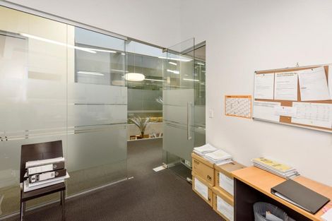 Photo of property in 10b Victoria Road, Devonport, Auckland, 0624