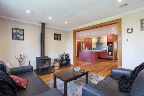 Photo of property in 41 Pukepapa Road, Marton, 4710