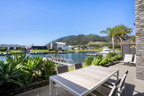 Photo of property in 162a Waterways Parade, Pauanui, Hikuai, 3579
