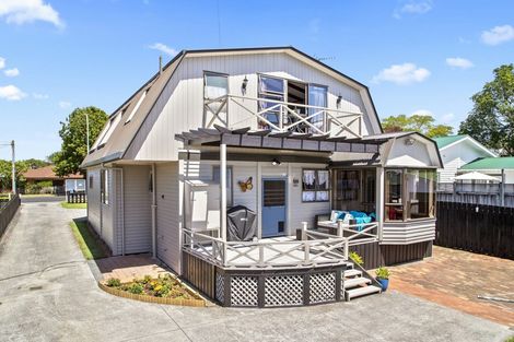 Photo of property in 41 Hall Street, Pukekohe, 2120