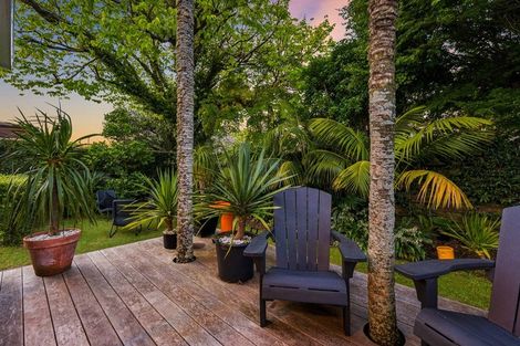 Photo of property in 3/4 Frater Avenue, Milford, Auckland, 0620