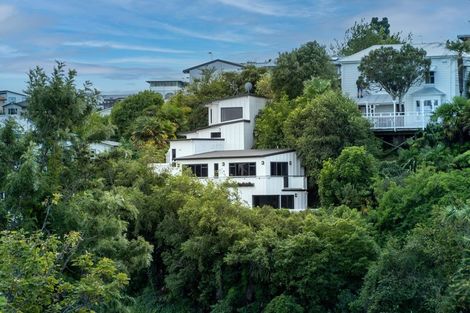 Photo of property in 5a Corry Avenue, Bluff Hill, Napier, 4110