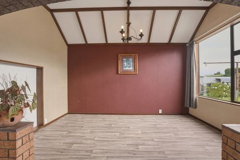 Photo of property in 11 Lowestoft Street, Balclutha, 9230