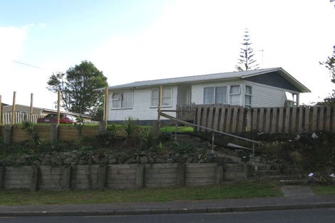 Photo of property in 46 Makora Road, Massey, Auckland, 0614