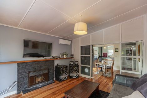 Photo of property in 13 Harker Street, Waipawa, 4210