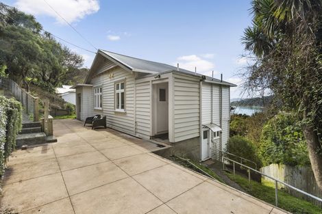 Photo of property in 122 Te Anau Road, Hataitai, Wellington, 6021