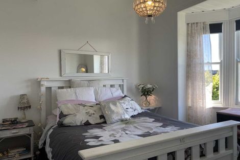 Photo of property in 32 Belt Road, Moturoa, New Plymouth, 4310