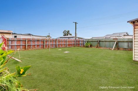 Photo of property in 32a Manuka Street, Castlecliff, Whanganui, 4501