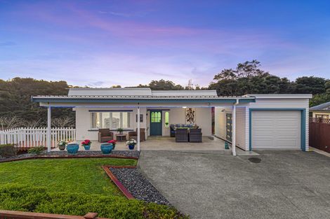Photo of property in 105 Glendhu Road, Bayview, Auckland, 0629