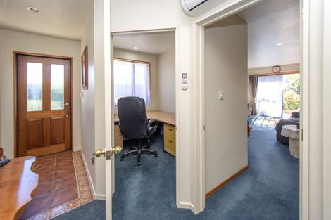 Photo of property in 32a Bower Avenue, New Brighton, Christchurch, 8083