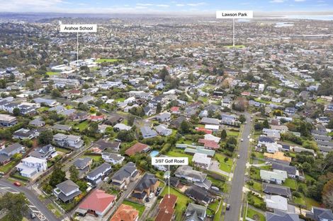 Photo of property in 3/97 Golf Road, New Lynn, Auckland, 0600