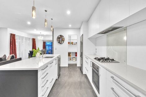 Photo of property in 10 Bofors Close, Wigram, Christchurch, 8042