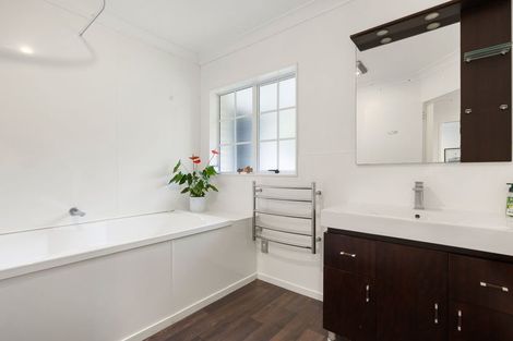 Photo of property in 38 Cherrywood Street, Pukete, Hamilton, 3200