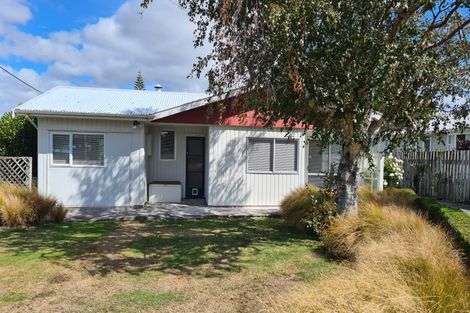 Photo of property in 48 Harrison Street West, Featherston, 5710