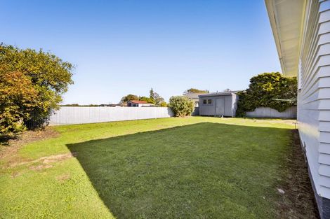 Photo of property in 211 Regan Street, Stratford, 4332
