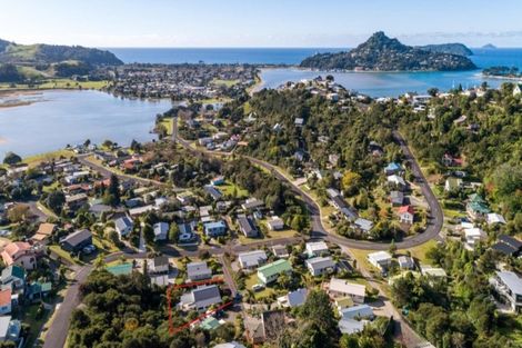 Photo of property in 16 Windsor Drive, Tairua, 3508