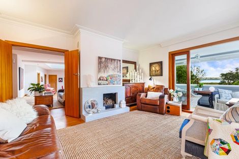 Photo of property in 109 Beresford Street, Bayswater, Auckland, 0622