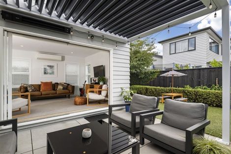 Photo of property in 30 Myland Drive, Hobsonville, Auckland, 0616