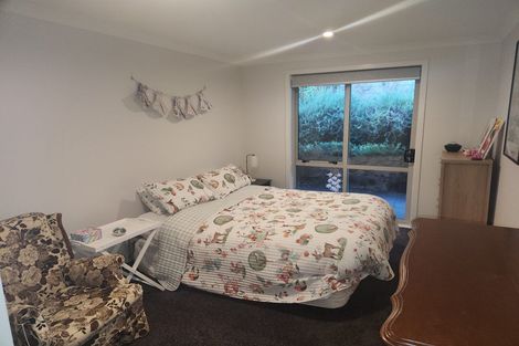 Photo of property in 7 Caterer Lane, Paraparaumu, 5032
