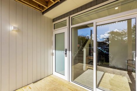 Photo of property in 11/2 Moor Avenue, Te Atatu Peninsula, Auckland, 0610